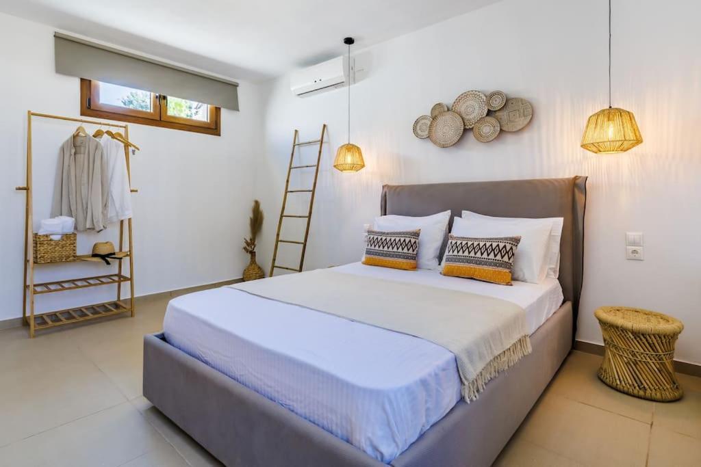 Villa Koukounaria Città di Skopelos Esterno foto