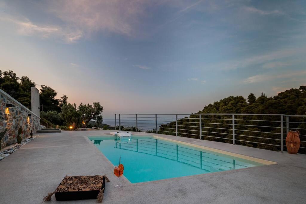 Villa Koukounaria Città di Skopelos Esterno foto