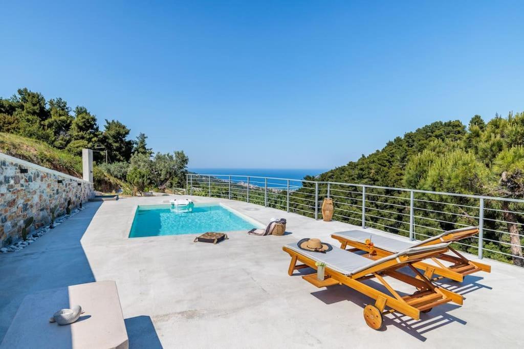 Villa Koukounaria Città di Skopelos Esterno foto